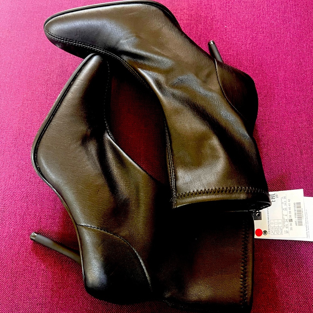 ZARA ANKLE HEELED BOOTIE SIZE 7.5 US or EU 38 - Picture 7 of 10